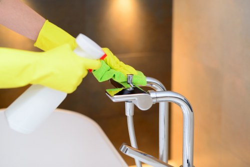 Uxbridge carpet cleaner removing stains from a residential floor